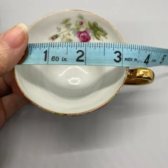 Saji Occupied Japan Floral Rose Chintz Cup and Saucer with Display Stand - Picture 8 of 12